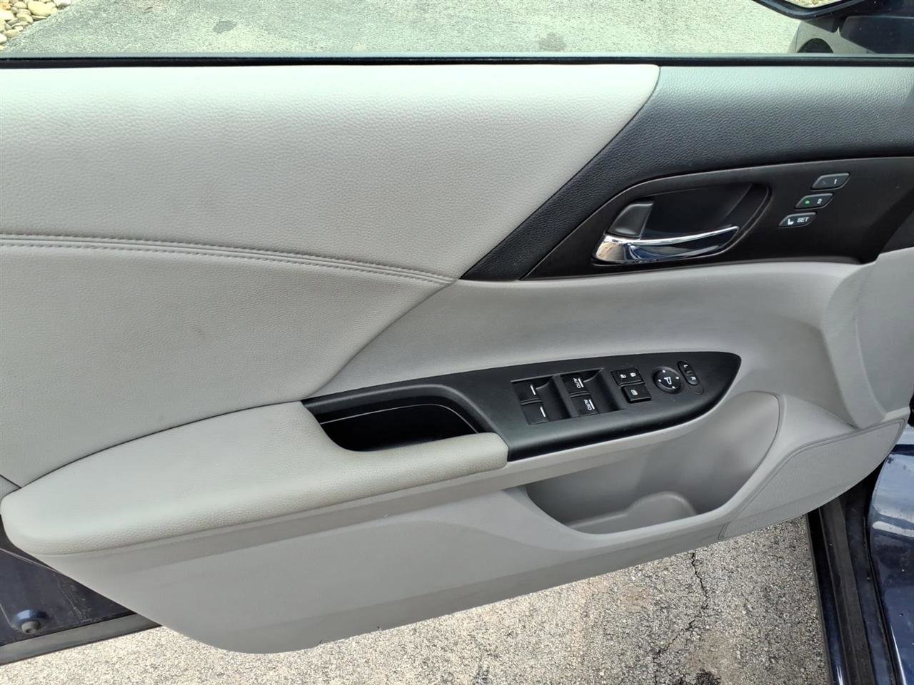 Used 2014 Honda Accord EX-L image 6