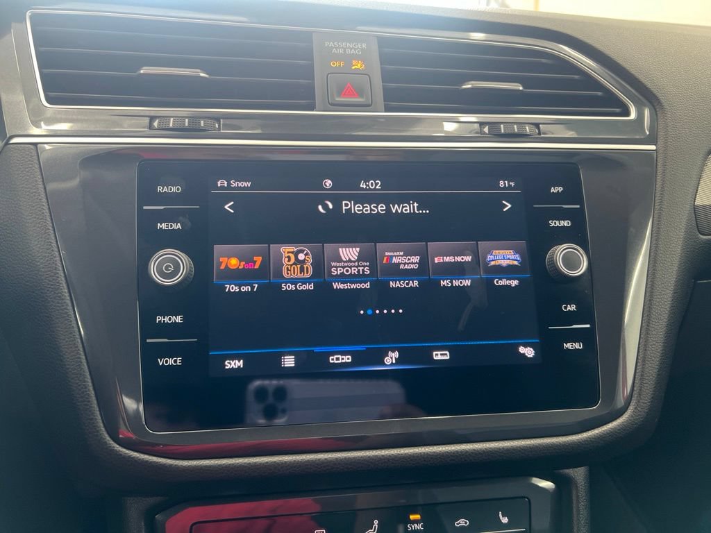 Certified 2024 Volkswagen Tiguan SE AWD/4WD image 21