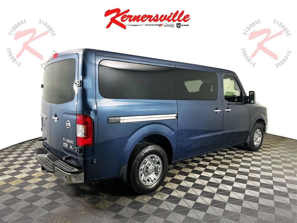 Used 2016 Nissan NV 3500 SL image 7