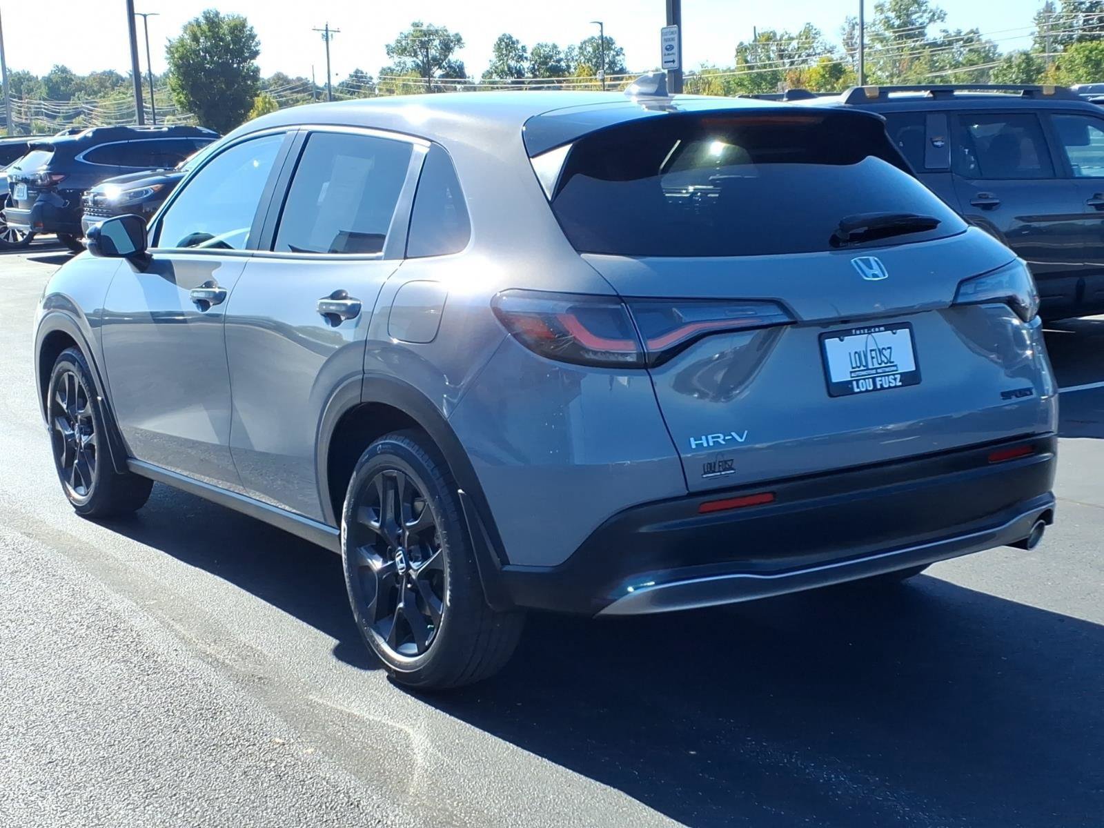 Used 2024 Honda HR-V Sport image 5