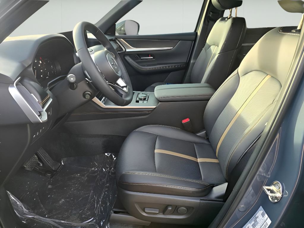 Used 2026 MAZDA CX-90 3.3 Turbo S w/ Premium Plus image 12