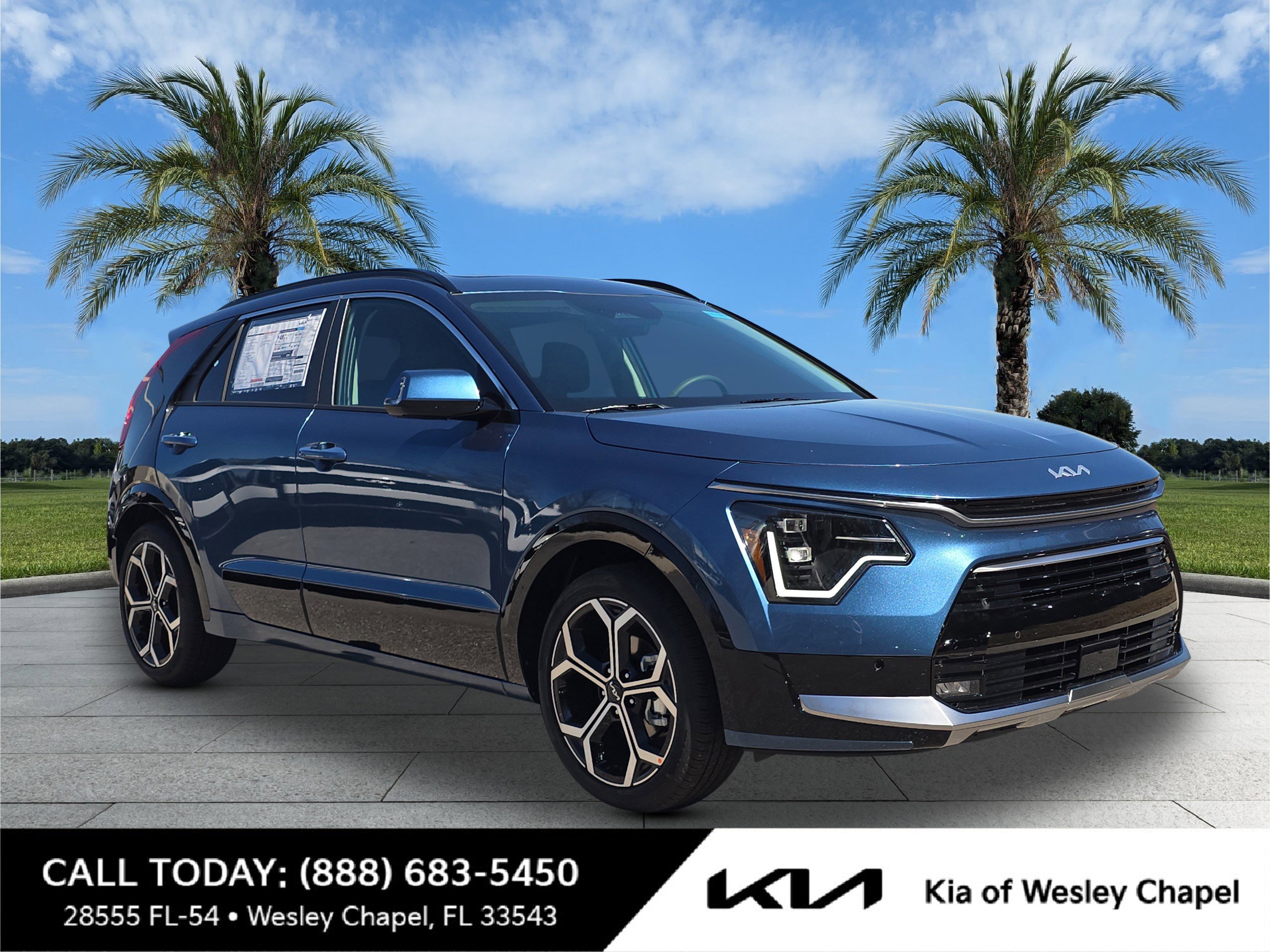 New 2026 Kia Niro SX Touring image 1