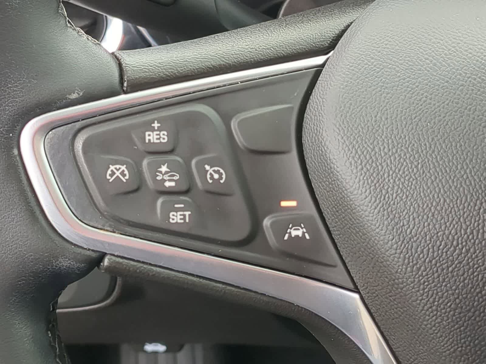 Used 2023 Chevrolet Equinox LT AWD/4WD image 23