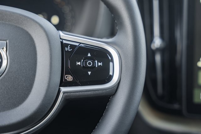 New 2026 Volvo XC60 B5 Plus w/ Protection Package Premier image 29