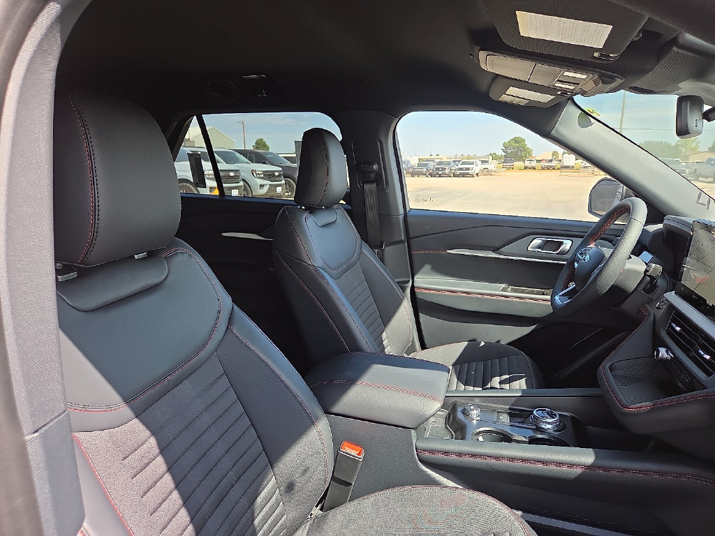 New 2027 Ford Explorer ST-Line w/ Premium Package RWD image 12
