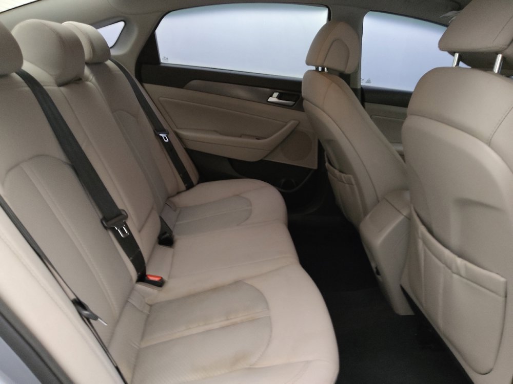 Used 2015 Hyundai Sonata Sport FWD image 19