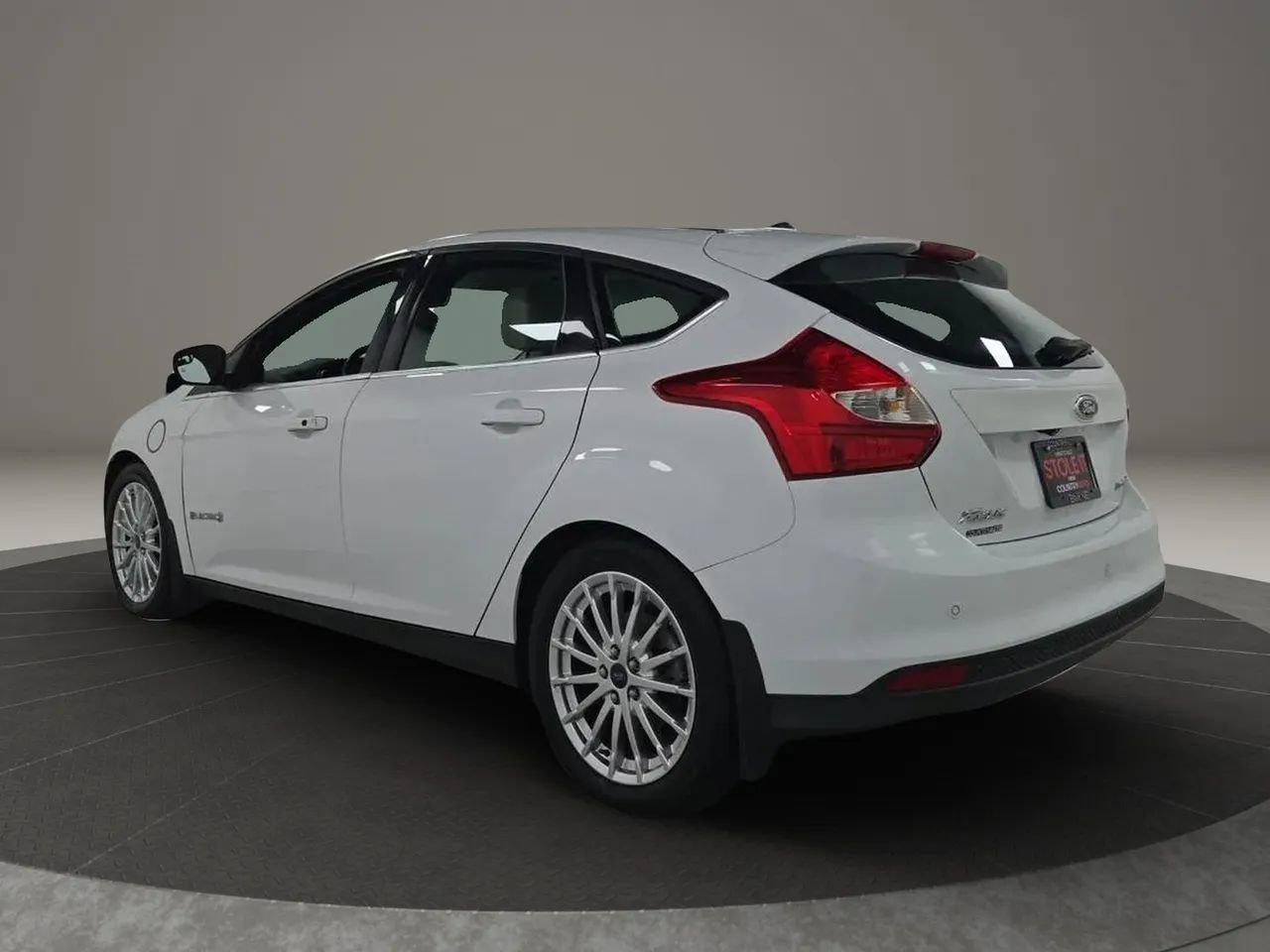 Used 2014 Ford Focus Electric Hatchback image 3
