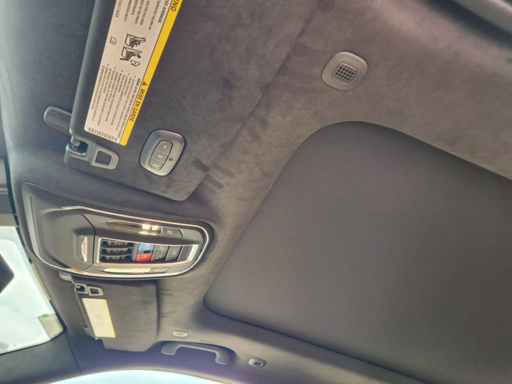 New 2026 Jeep Grand Cherokee Summit AWD/4WD image 17