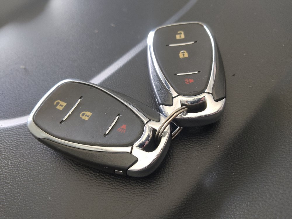 Used 2020 Chevrolet Equinox LS w/ LS Convenience Package FWD image 32