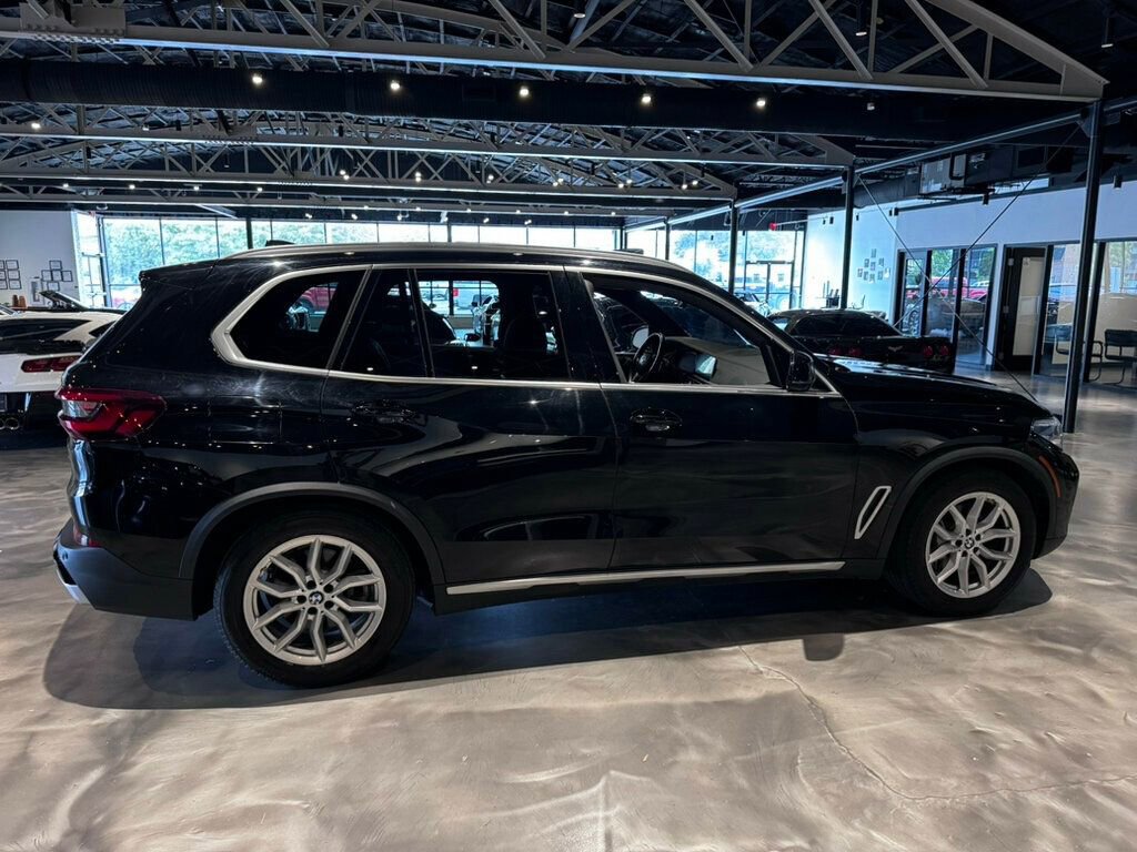 Used 2020 BMW X5 xDrive40i w/ Premium Package AWD/4WD image 6