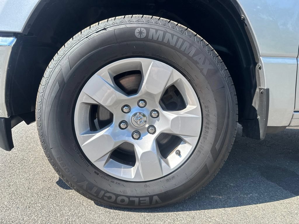 Used 2022 RAM 1500 Big Horn AWD/4WD image 33