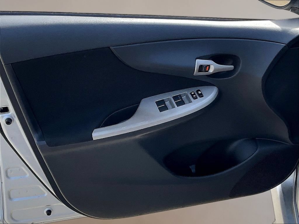 Used 2010 Toyota Corolla S FWD image 16