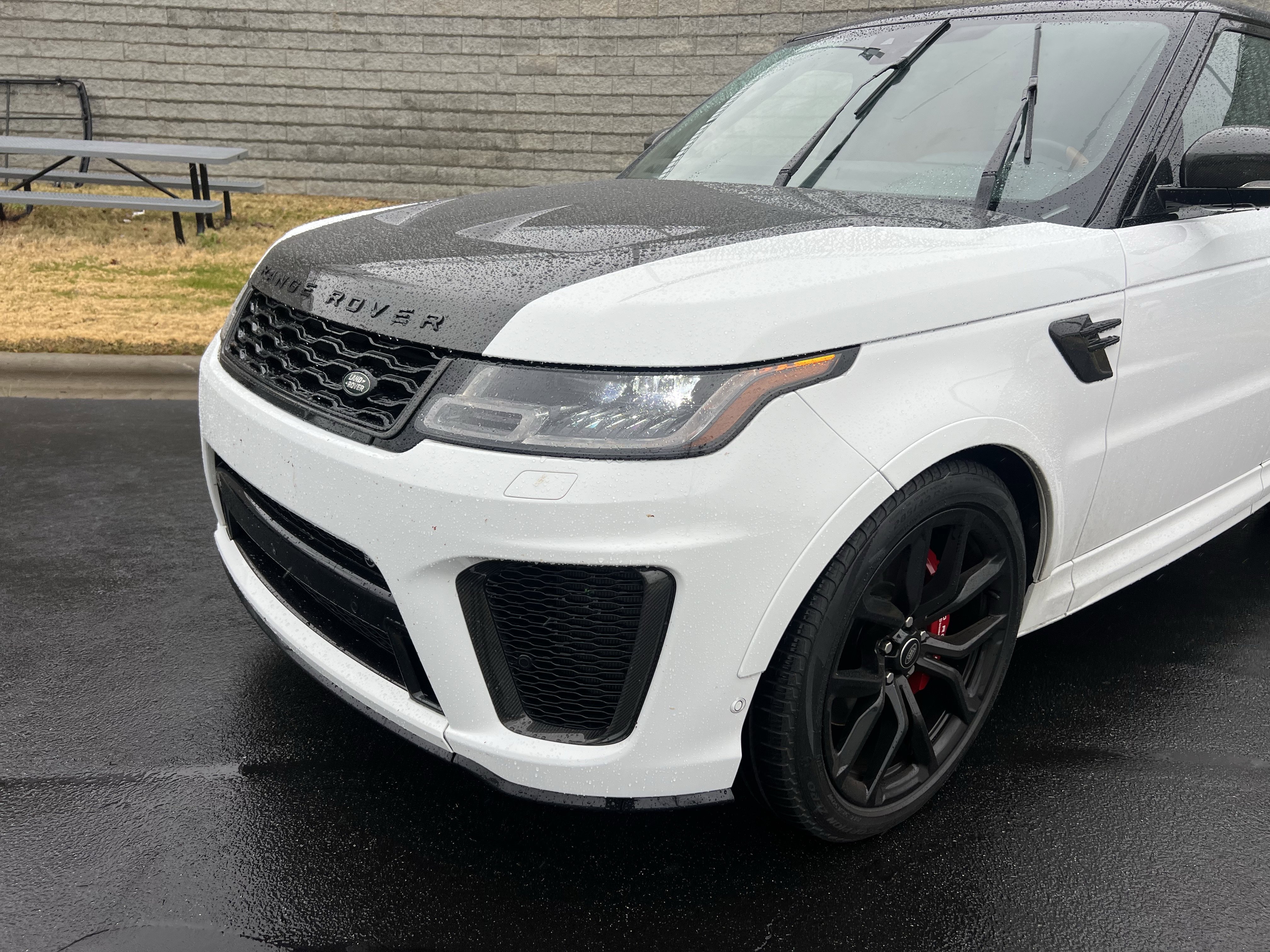 Certified 2022 Land Rover Range Rover Sport SVR image 11