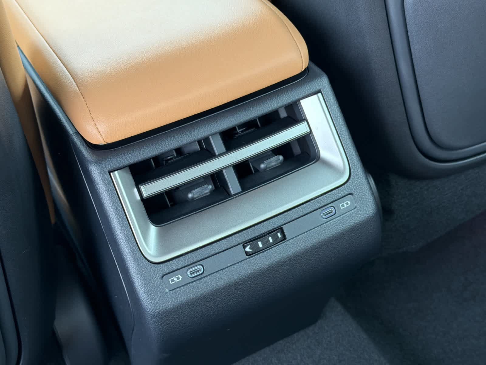 New 2026 Lexus ES 350h w/ Convenience Package FWD image 14