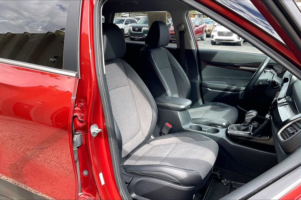 Used 2024 Kia Seltos S image 7