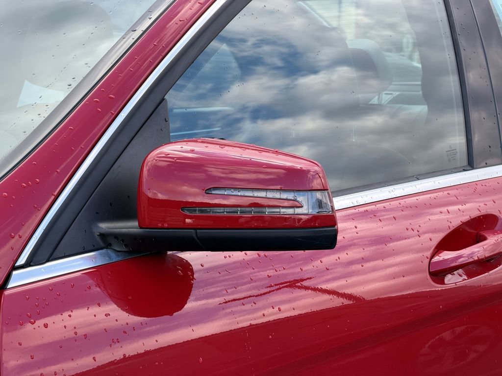 Used 2012 Mercedes-Benz C 300 4MATIC Sedan image 8