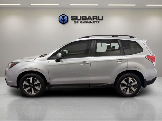 Used 2017 Subaru Forester 2.5i Premium w/ Protection Package #1 AWD/4WD image 2
