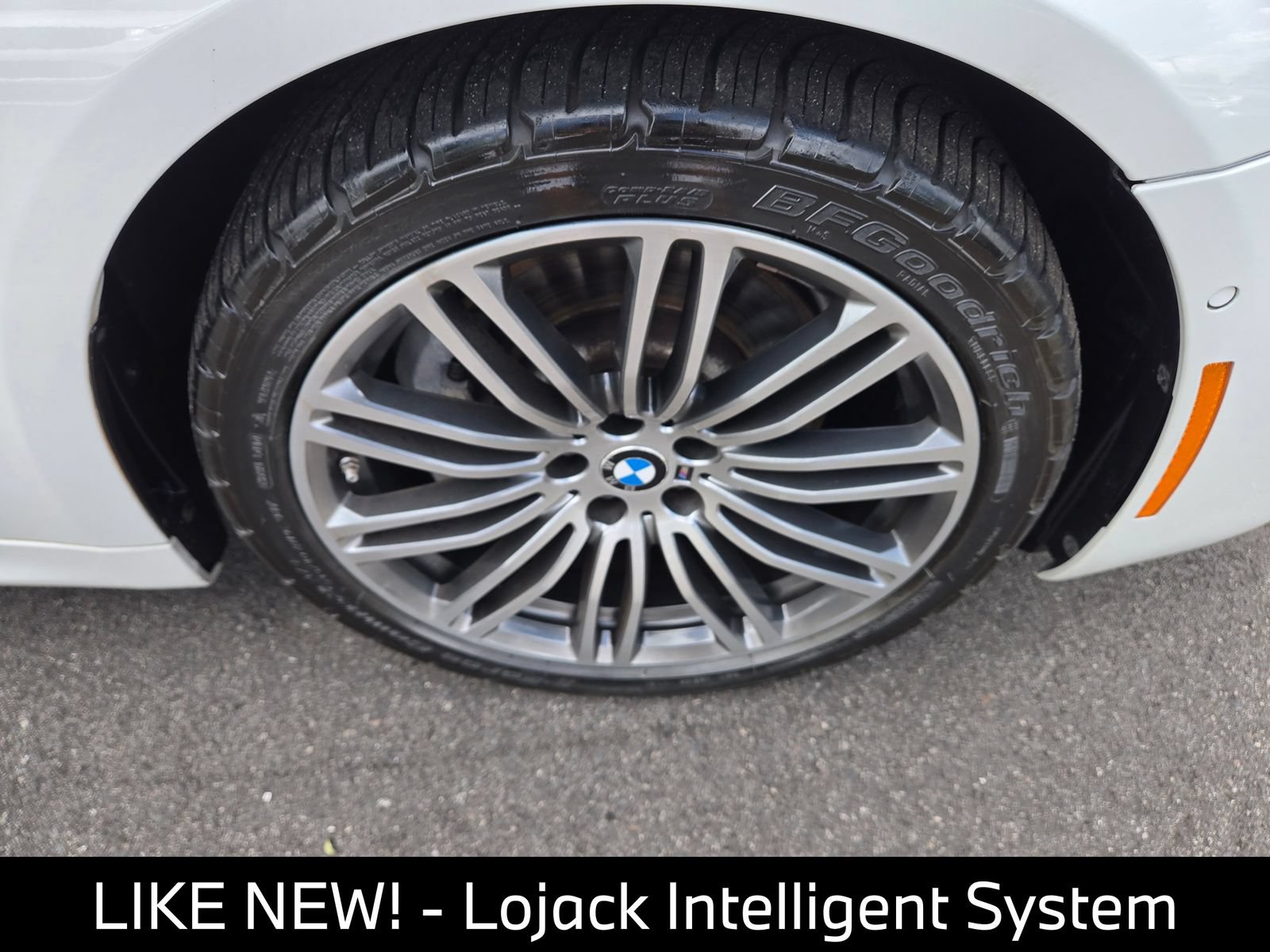 Used 2019 BMW 530e w/ M Sport Package RWD image 11