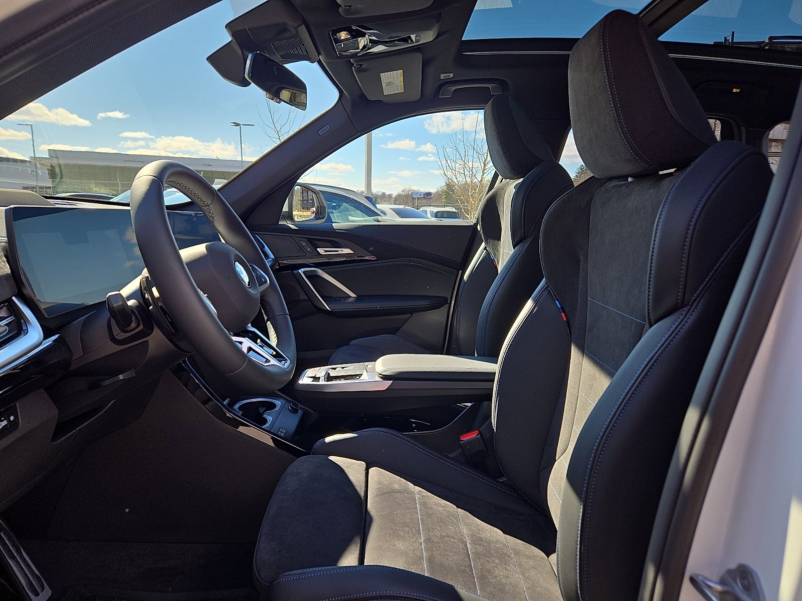 New 2026 BMW X1 xDrive28i w/ Technology Package image 6