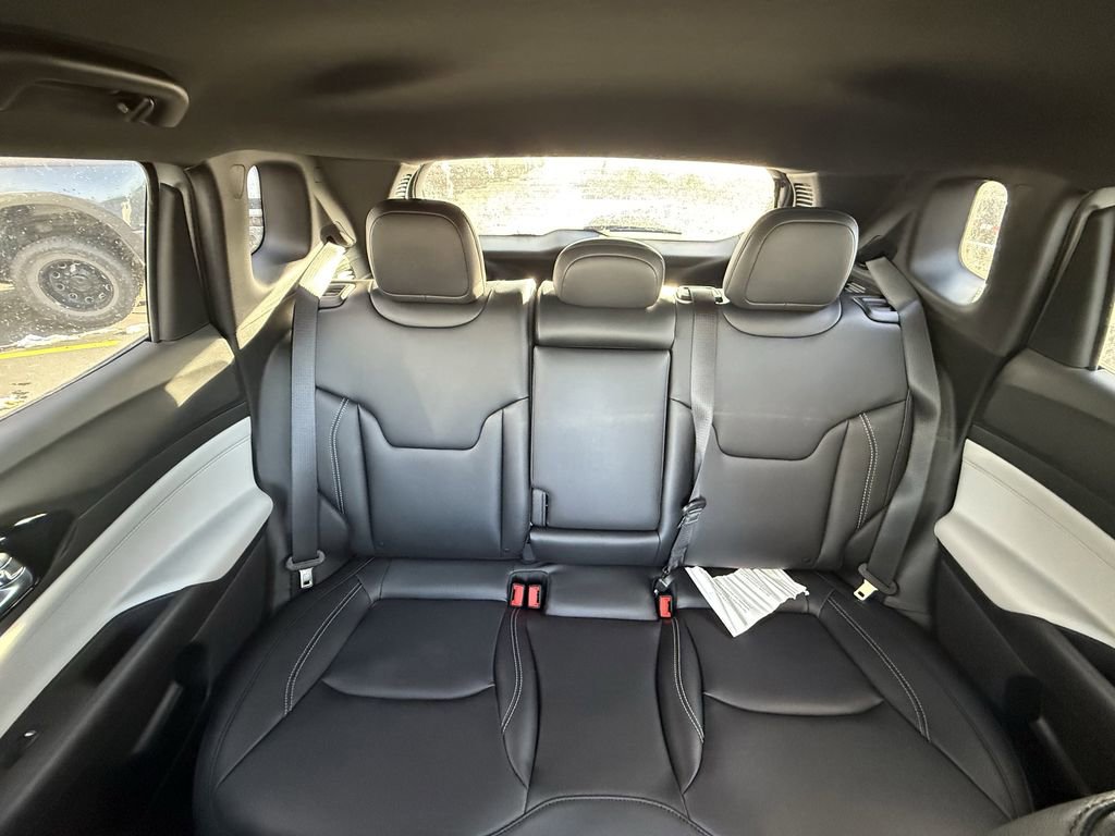 New 2026 Jeep Compass Limited image 23