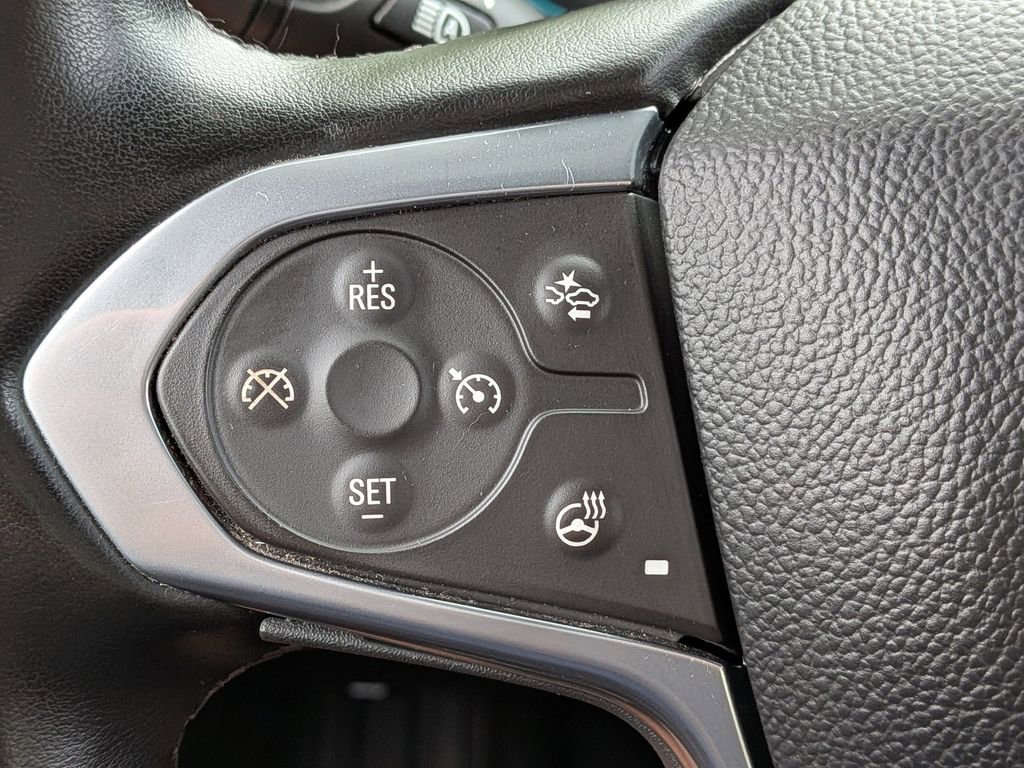 Used 2023 Chevrolet Traverse LT w/ LT Premium Package AWD/4WD image 29