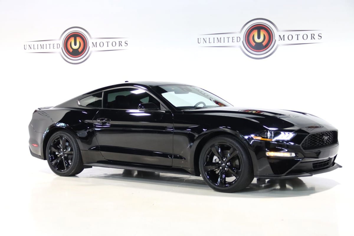 Used 2021 Ford Mustang Premium w/ Equipment Group 201A RWD image 7