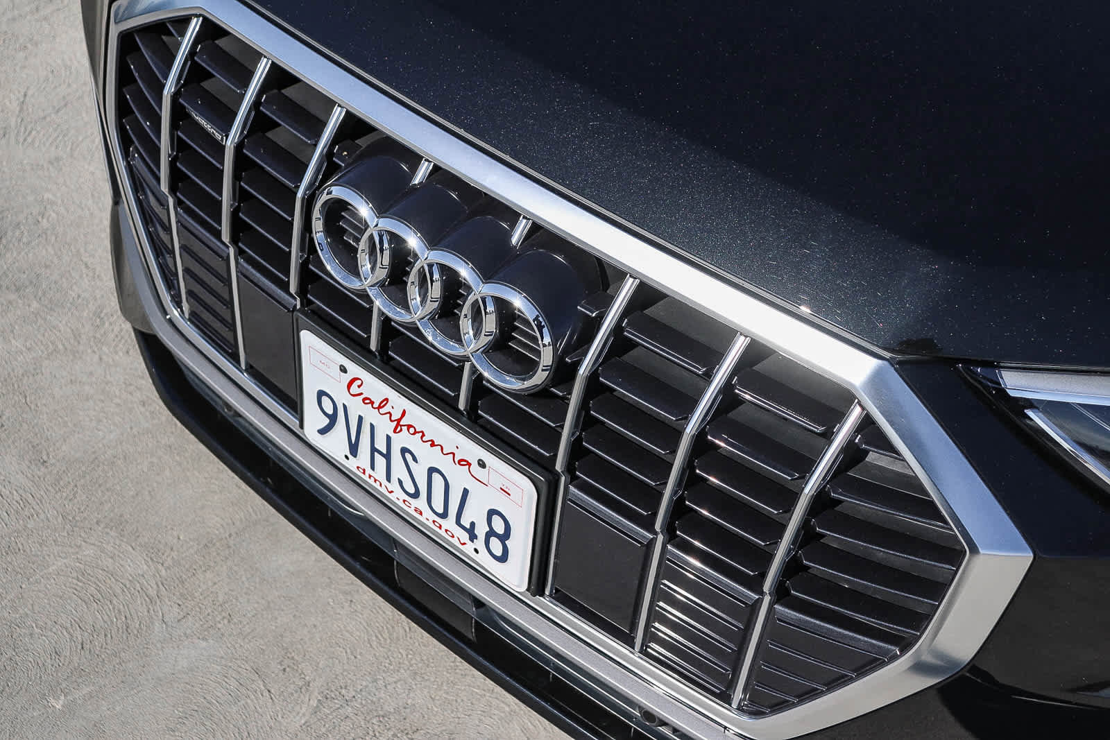 Used 2025 Audi Q3 2.0T Premium w/ Convenience Package image 8