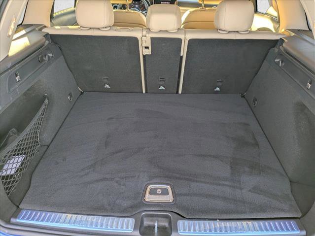 Used 2022 Mercedes-Benz GLC 300 image 6