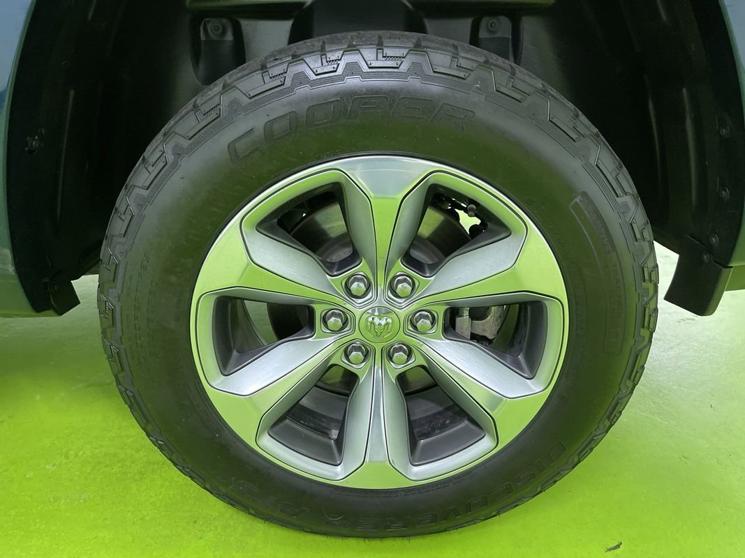 Used 2021 RAM 1500 Limited image 15