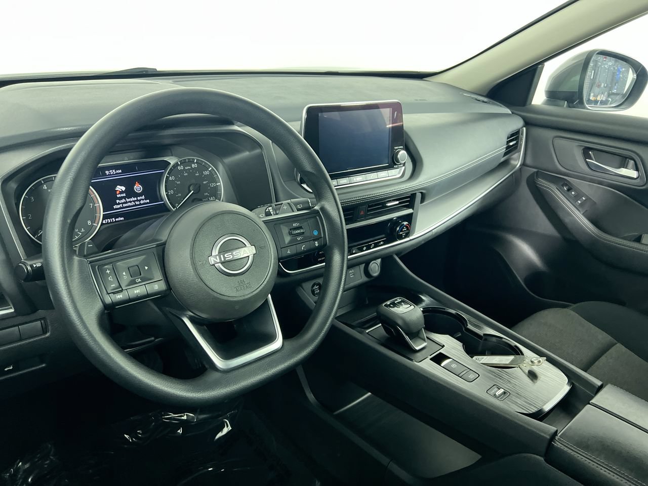 Used 2024 Nissan Rogue SV FWD image 27