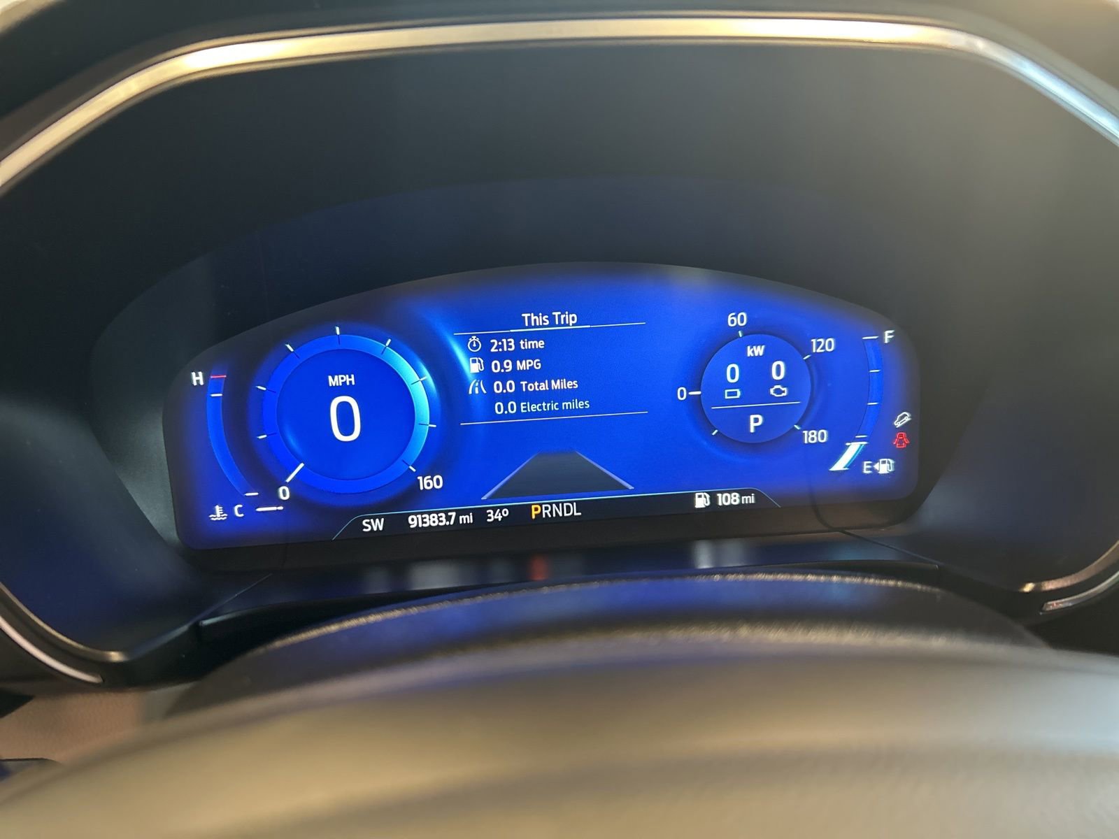 Used 2020 Ford Escape SE Sport image 21