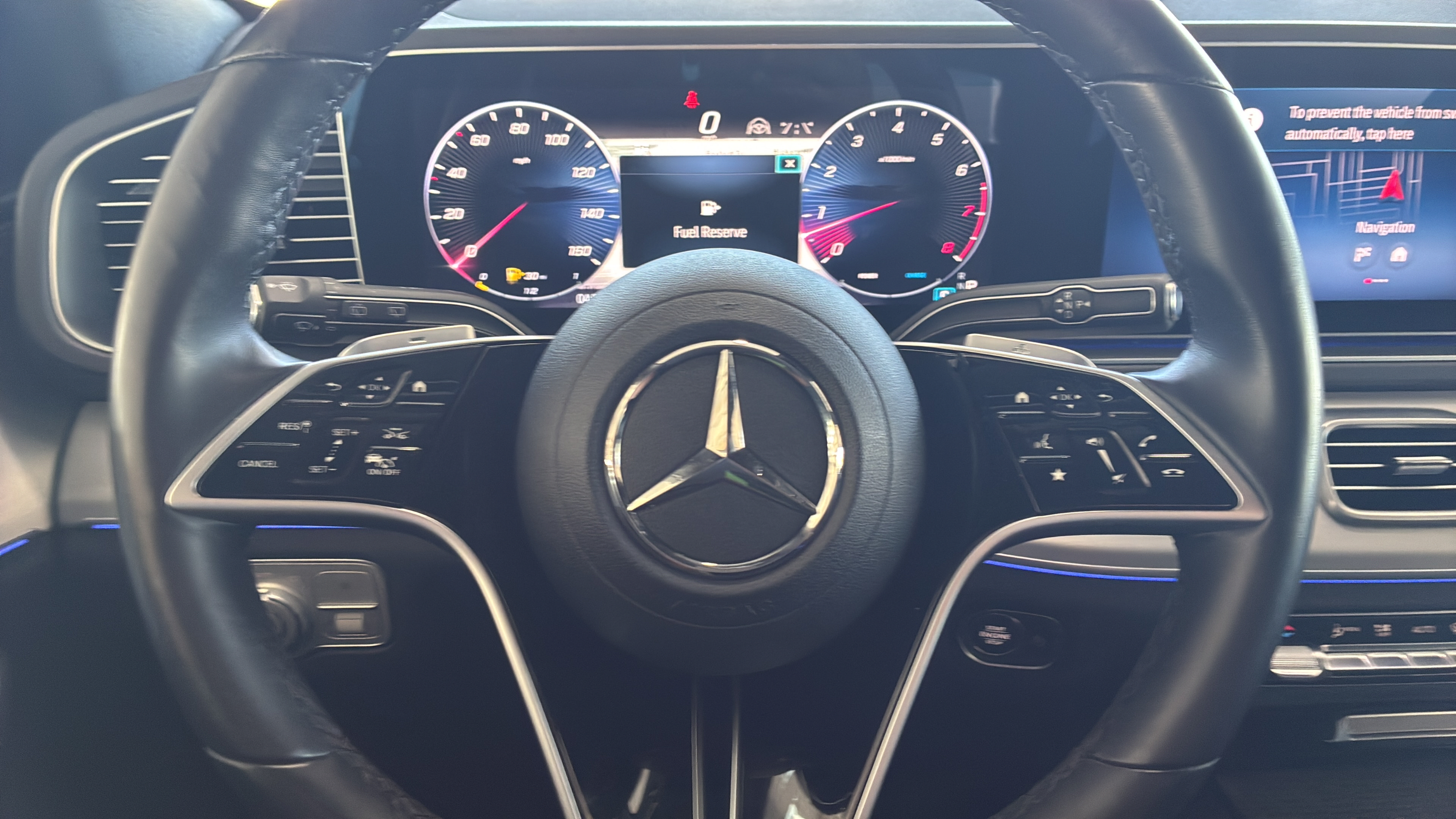 Used 2025 Mercedes-Benz GLE 350 4MATIC image 10