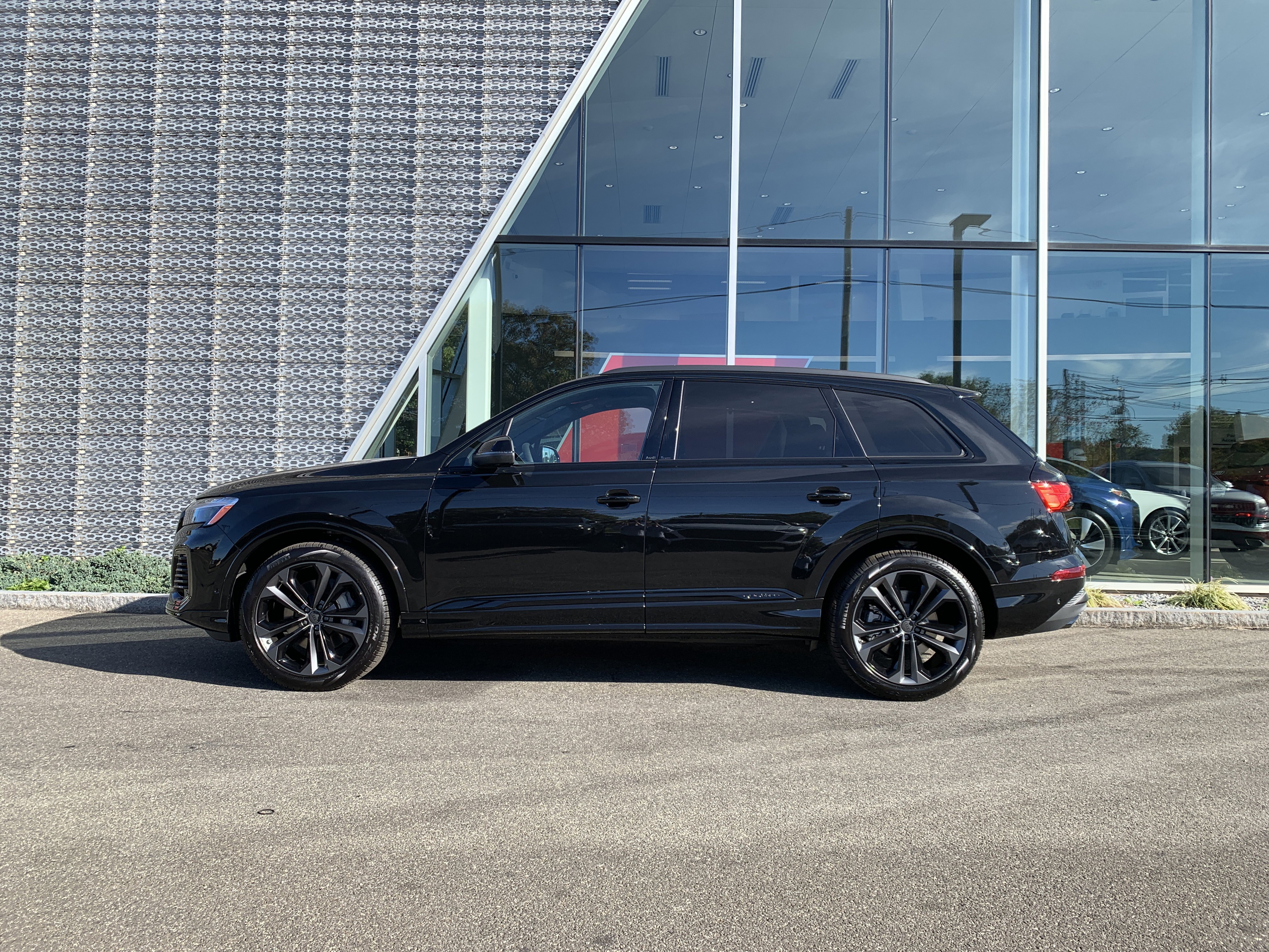 New 2026 Audi Q7 3.0T Premium Plus image 2