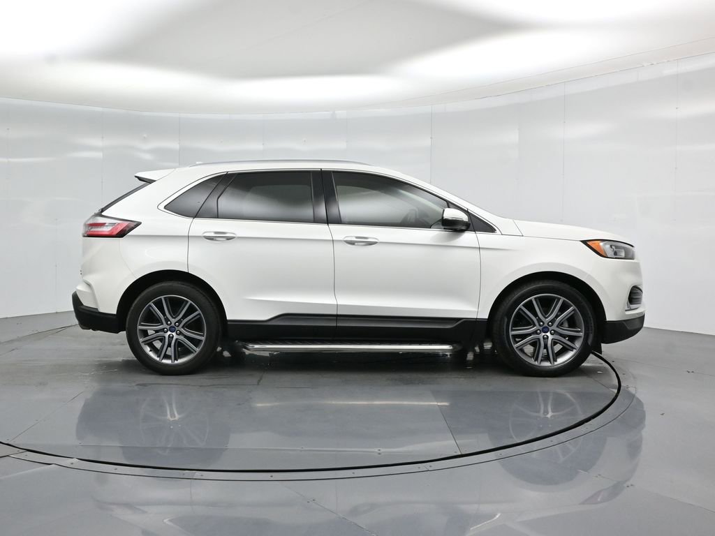 Used 2020 Ford Edge Titanium FWD image 25
