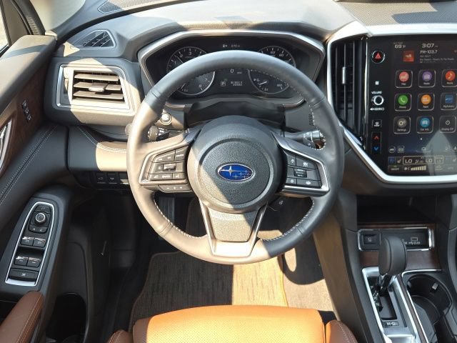 Certified 2025 Subaru Ascent Touring AWD/4WD image 3