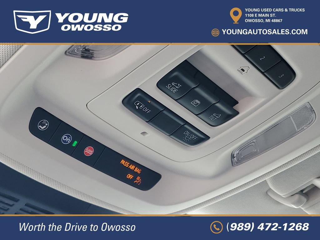 Used 2025 Buick Envision Avenir AWD/4WD image 22