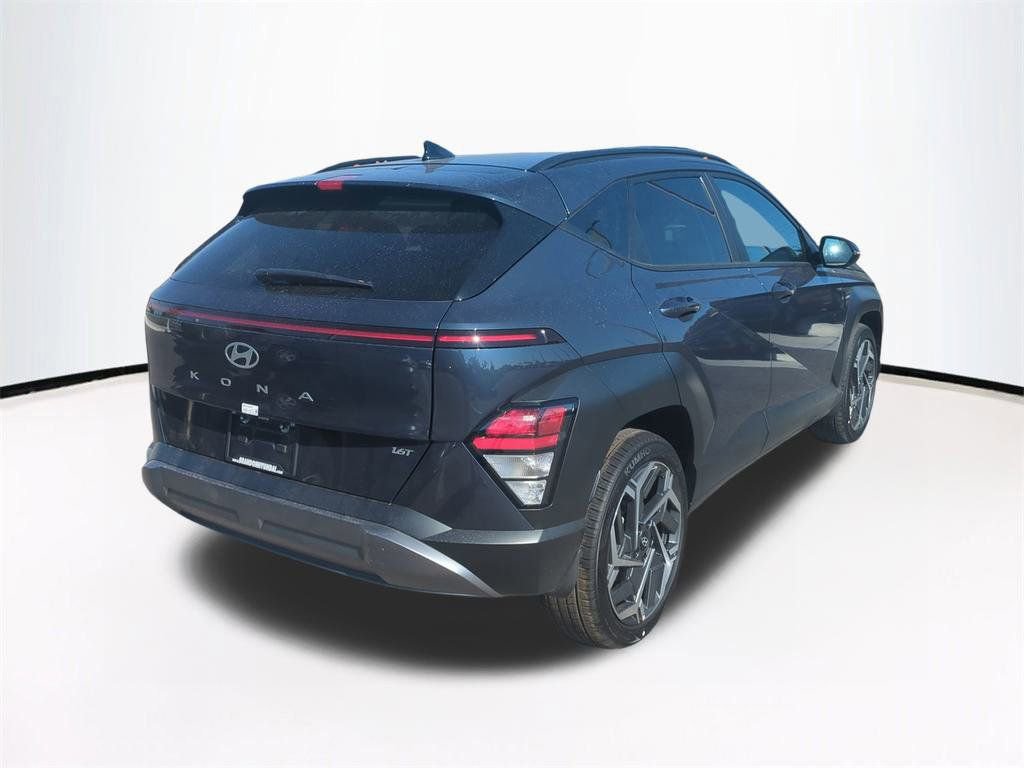 New 2026 Hyundai Kona SEL Premium image 5