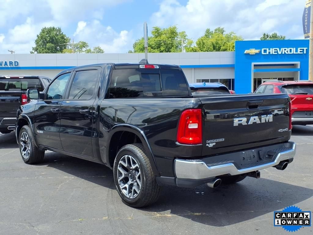 Used 2025 RAM 1500 Laramie AWD/4WD image 2