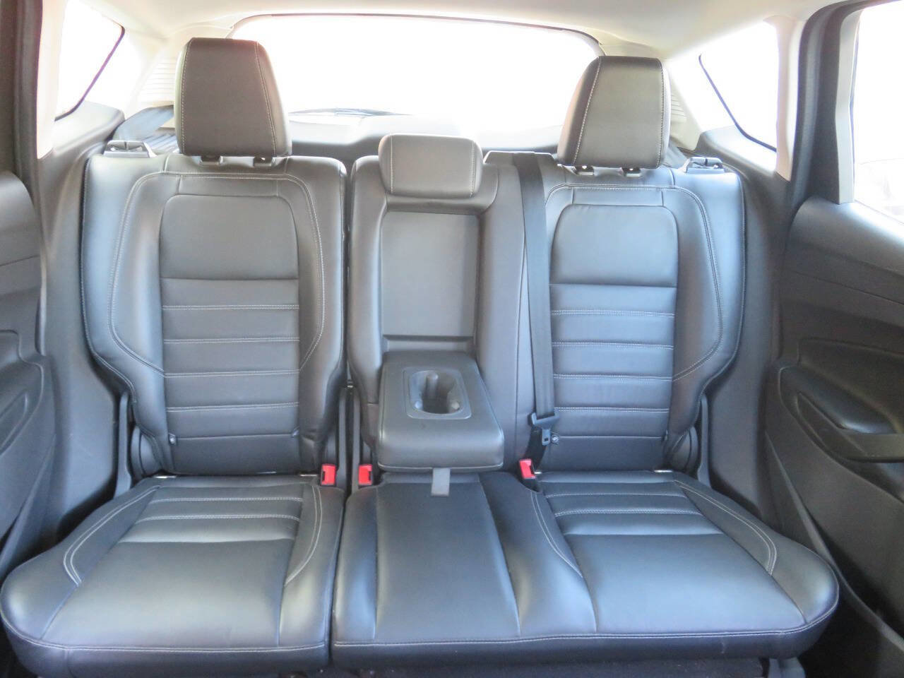 Used 2017 Ford C-MAX SE w/ Equipment Group 202A FWD image 21
