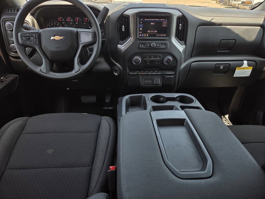 New 2026 Chevrolet Silverado 1500 Custom AWD/4WD image 10