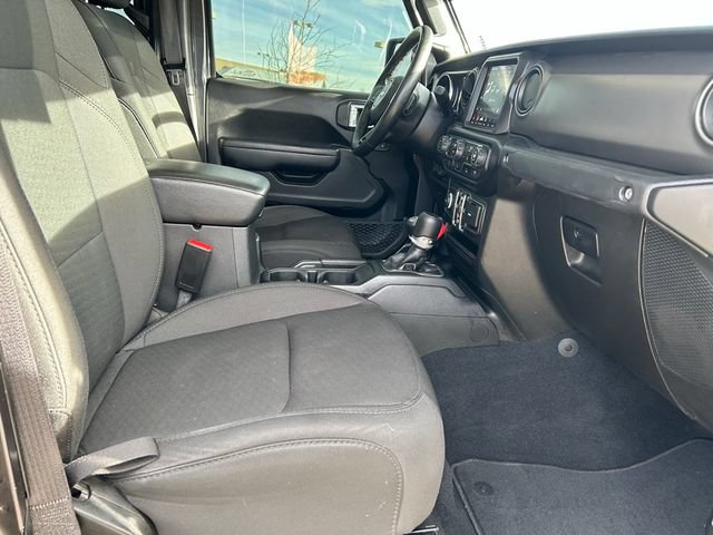 Used 2022 Jeep Gladiator Sport AWD/4WD image 31