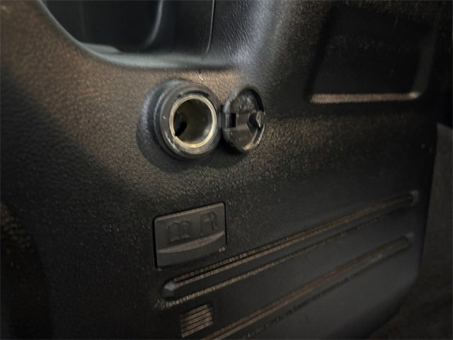 Used 2021 Jeep Wrangler Unlimited Sahara image 38