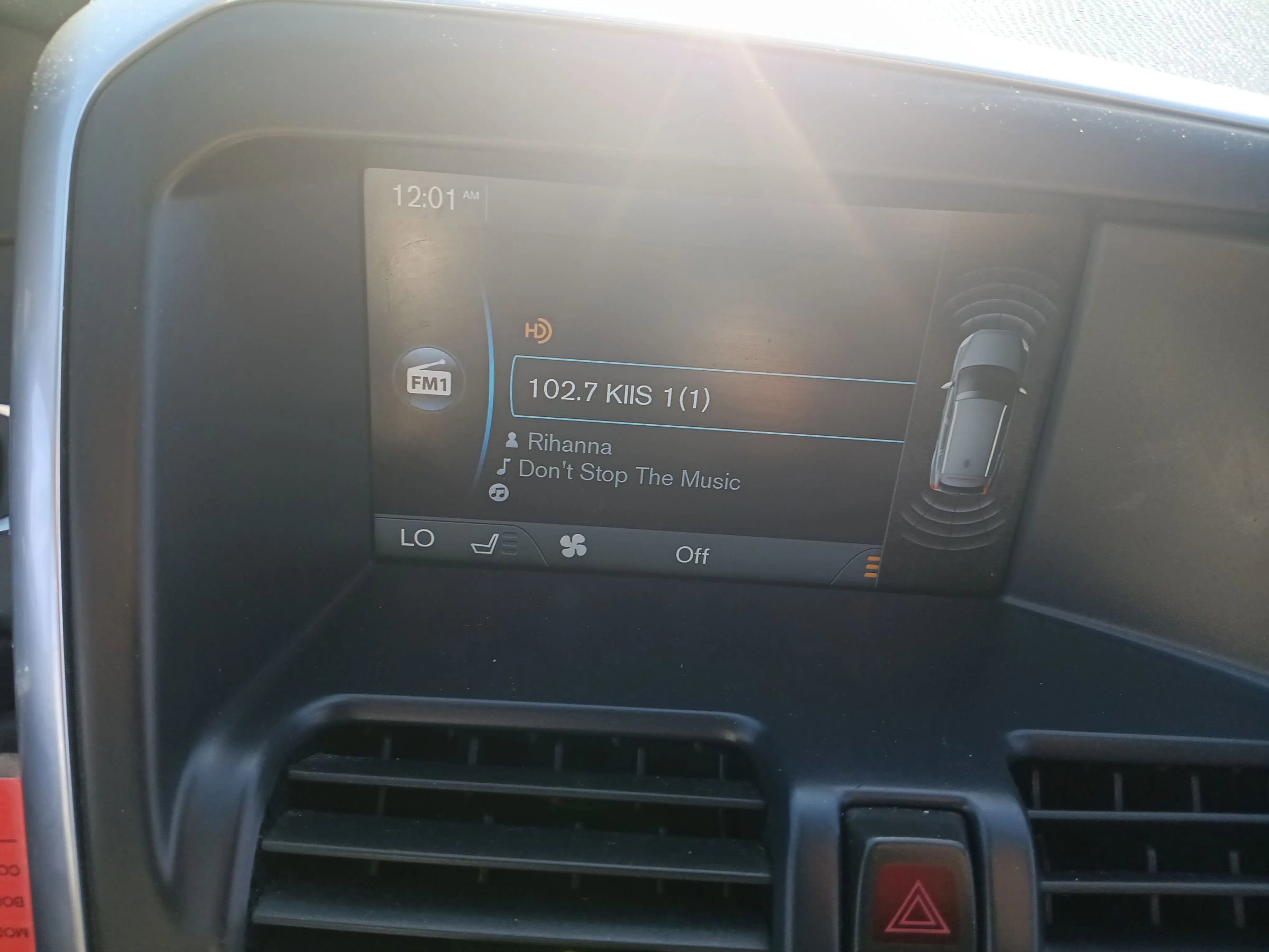 Used 2015 Volvo XC60 T6 image 19