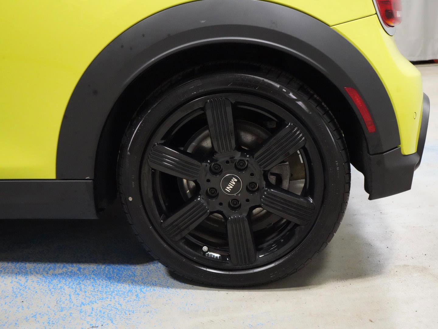 Certified 2023 MINI Cooper S FWD image 30