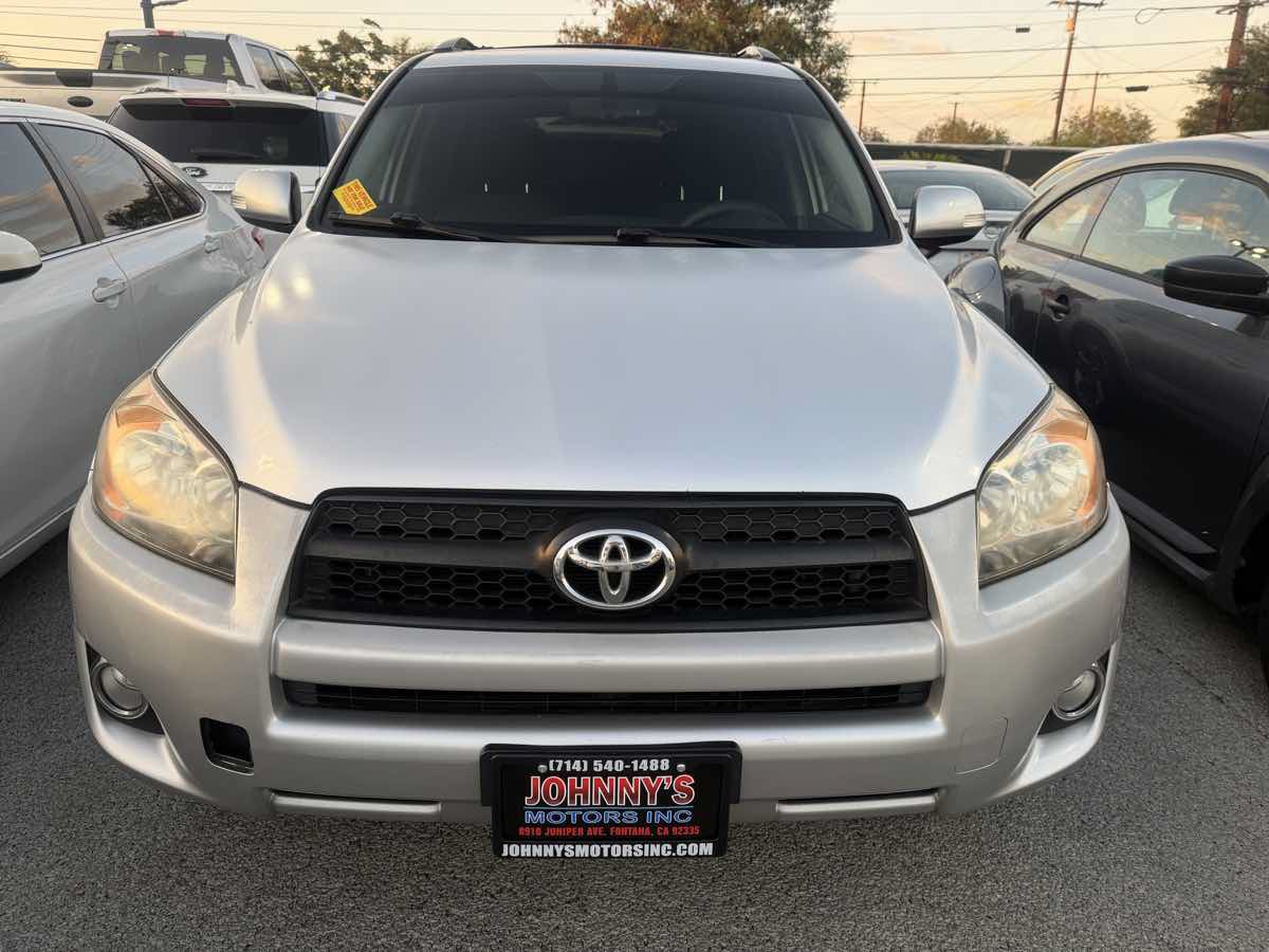 Used 2012 Toyota RAV4 Sport w/ Appearance Pkg FWD image 9