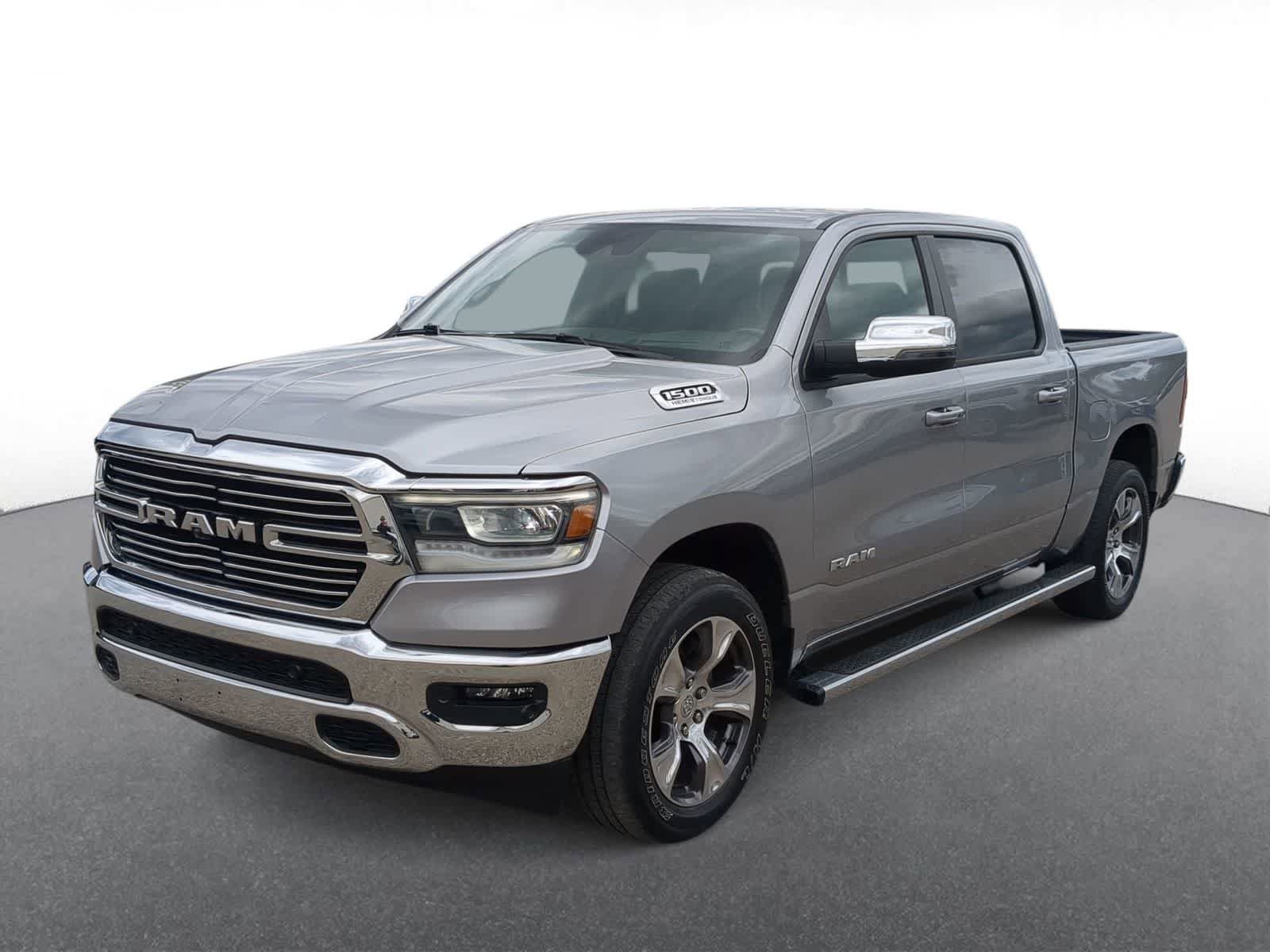 Certified 2023 RAM 1500 Laramie AWD/4WD image 4