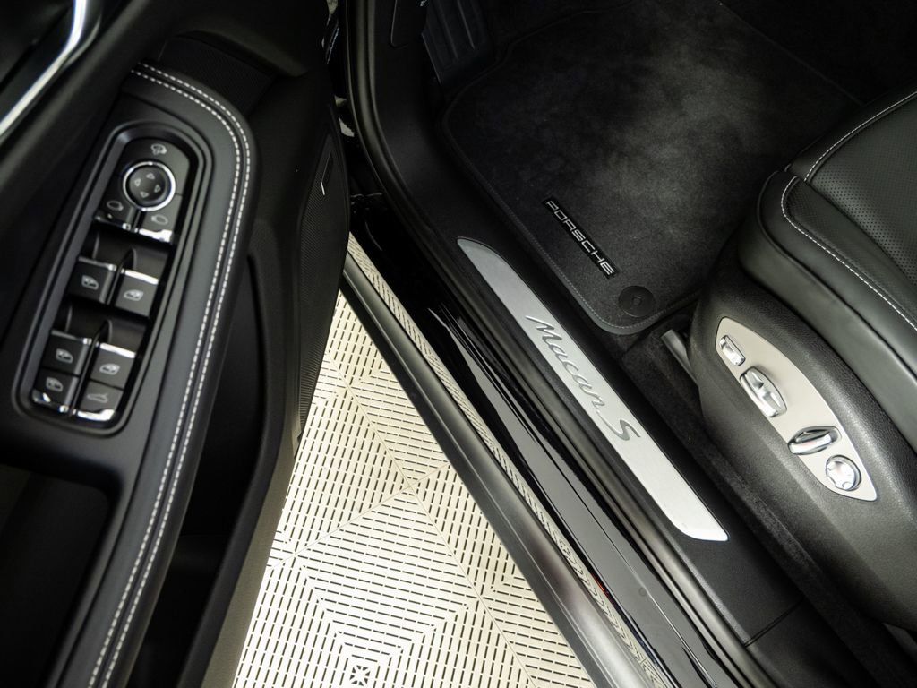 New 2026 Porsche Macan S image 8