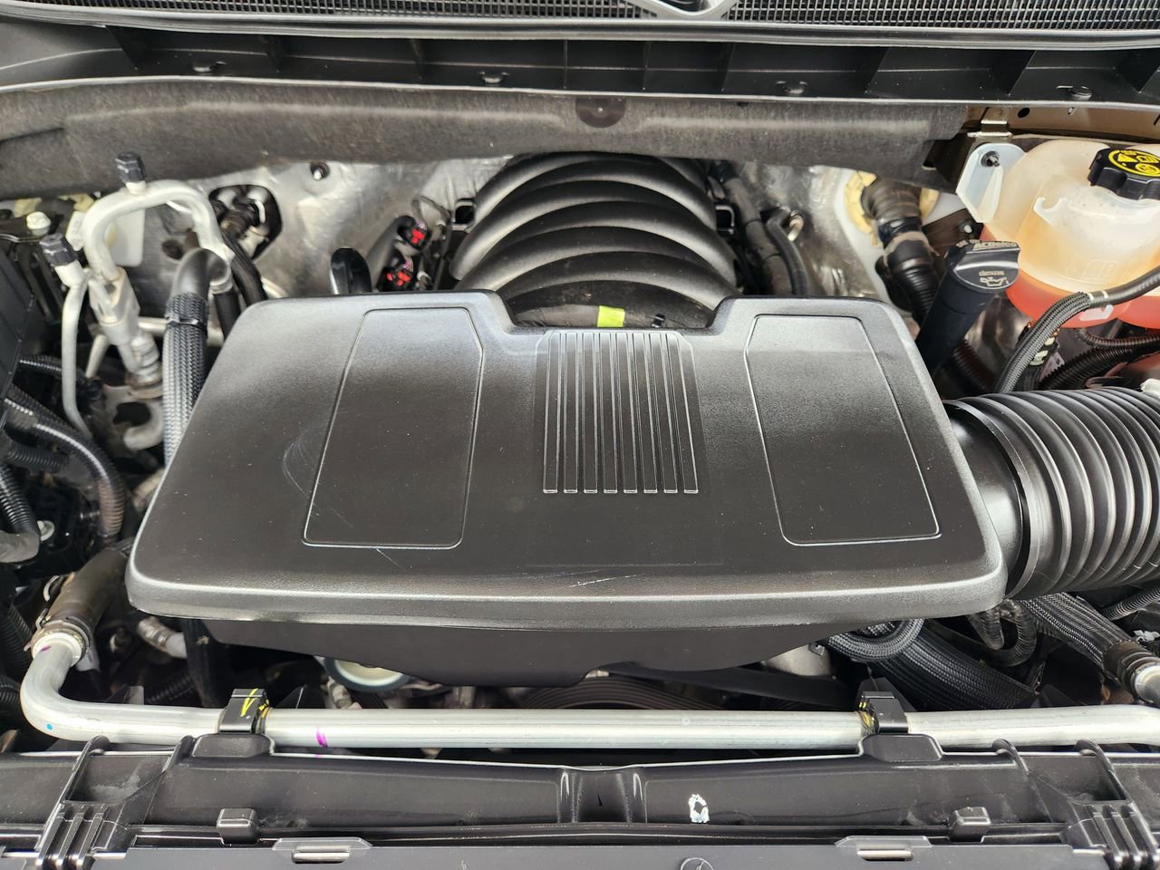 Used 2024 Chevrolet Silverado 1500 LT Trail Boss w/ Convenience Package II AWD/4WD image 29