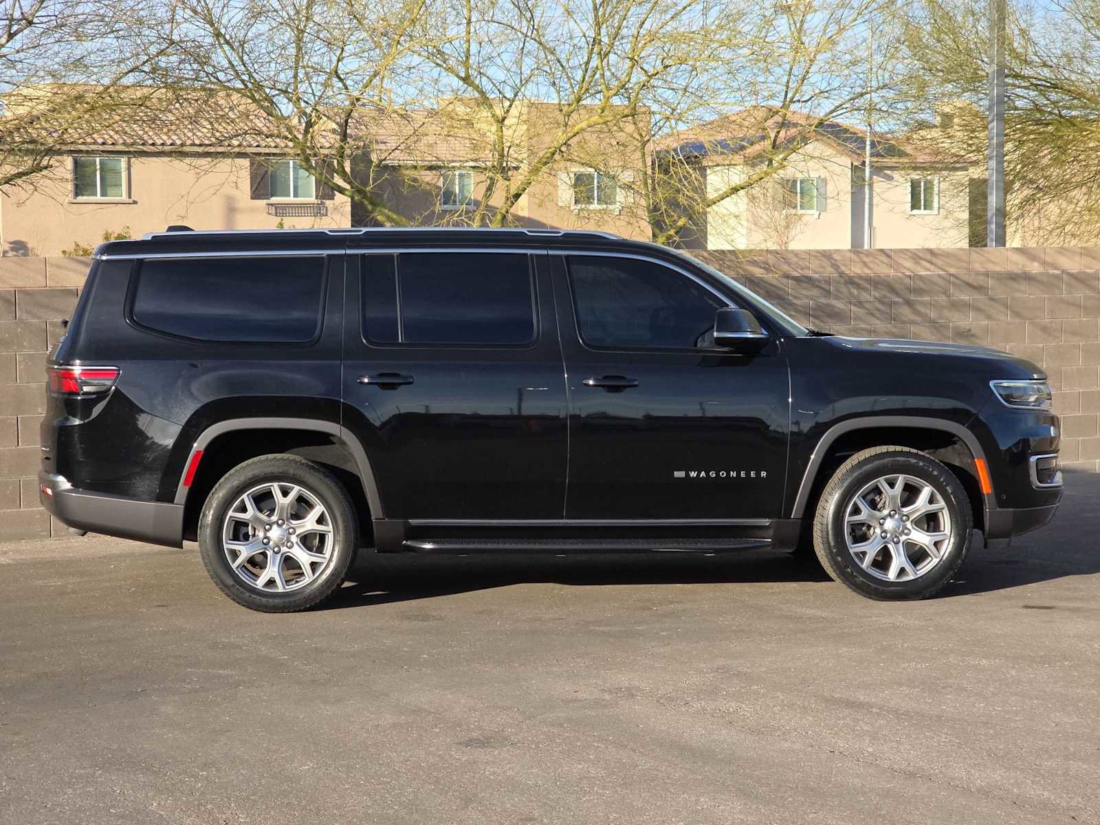 Used 2022 Jeep Wagoneer Series II image 10