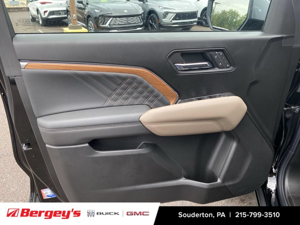 New 2026 GMC Canyon Denali AWD/4WD image 24